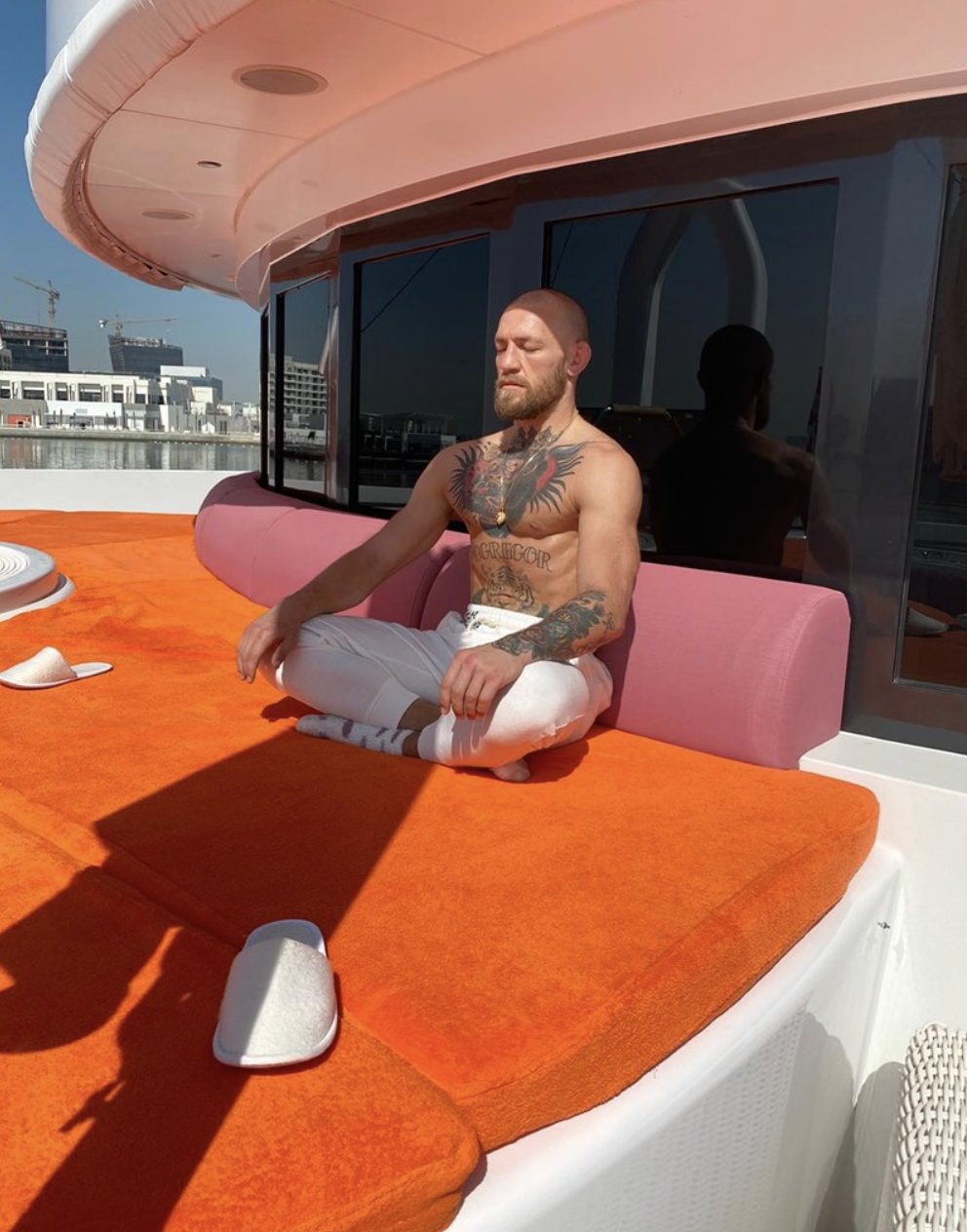 conor mcgregor yacht abu dhabi