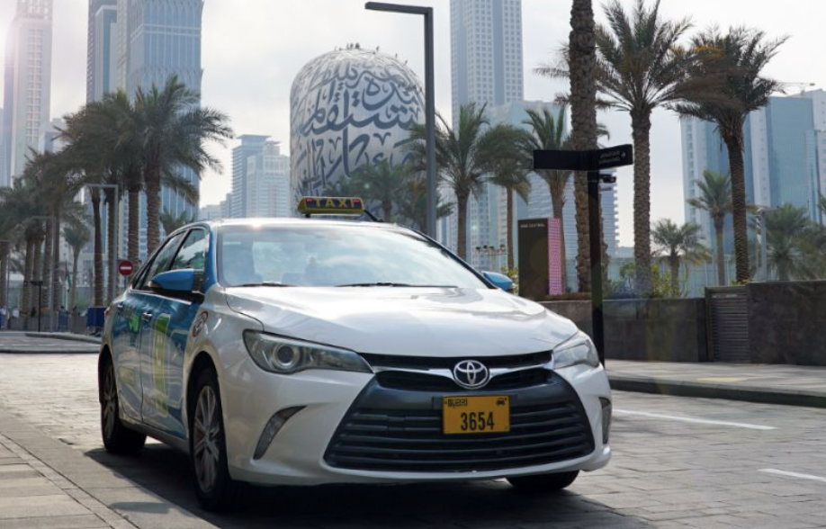 Ride With Your Squad Of 4 In A Dubai Hala Taxi From The Careem app