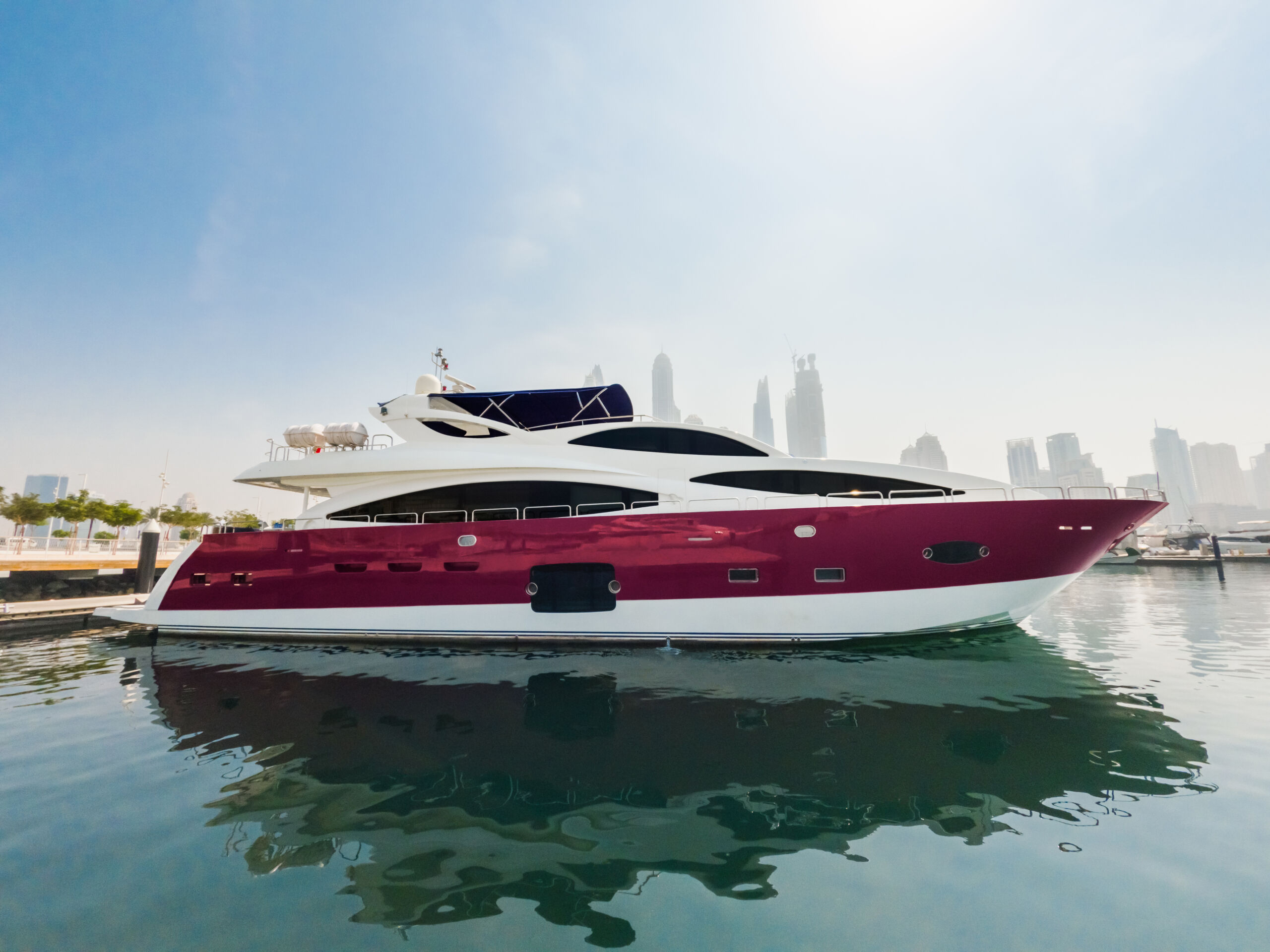 kona yacht dubai