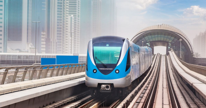 Metro in dubai