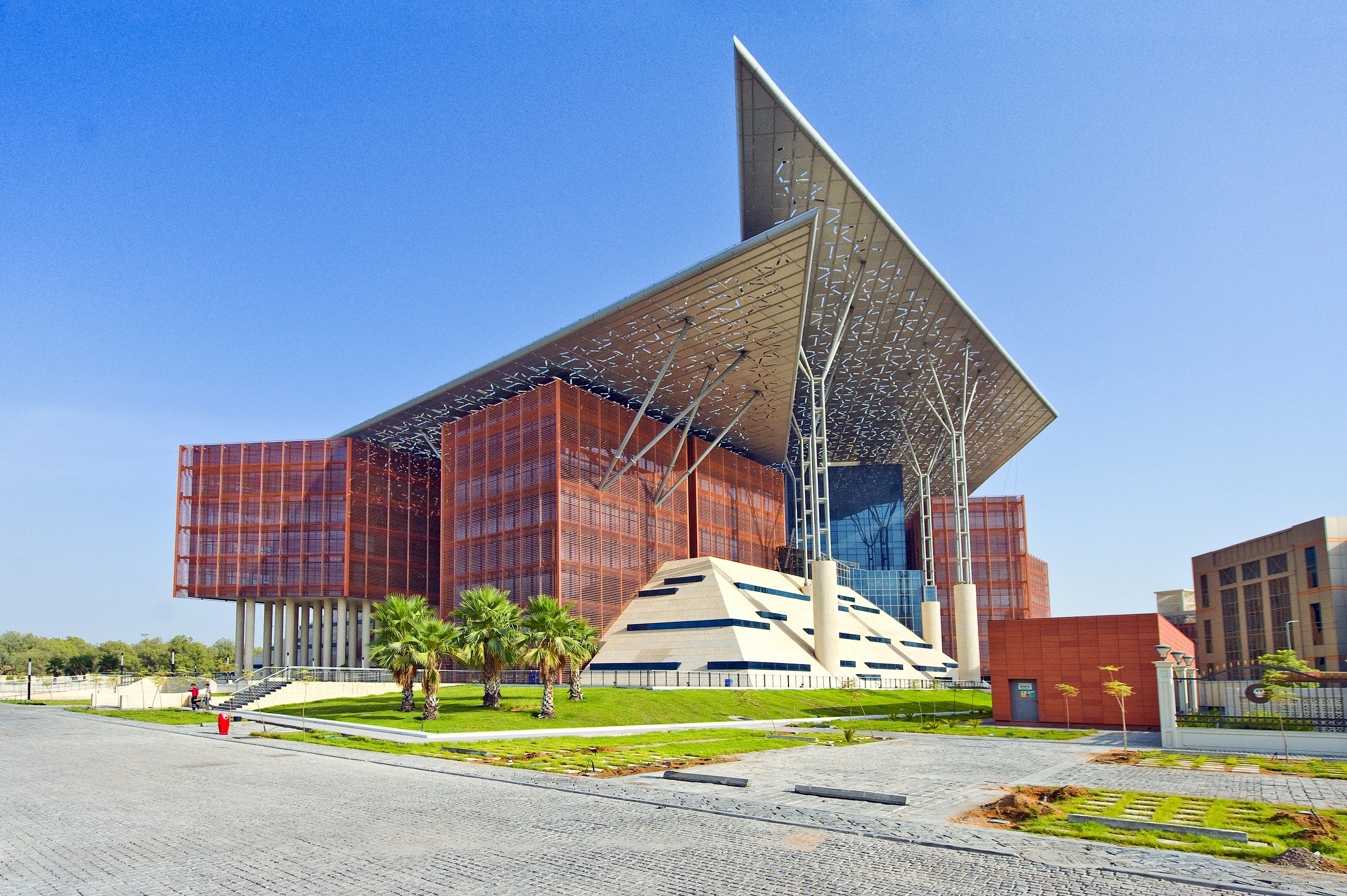 Abu Dhabi Commercial Court