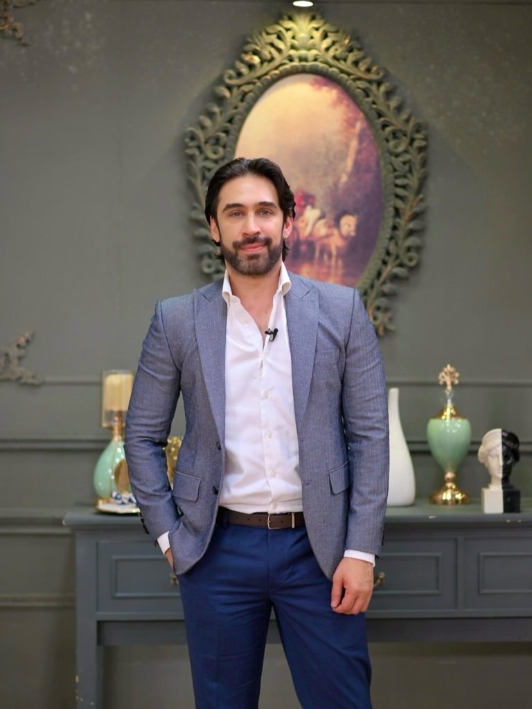 Ali Rehman Khan Has A Clear Message For Those Asking About His Marriage ali-rehman-khan-has-a-clear-message-for-those-asking-about-his-marriage