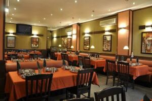 rajdhani delights Top 6 Eateries in Karachi For Vegetarians & Vegan Food