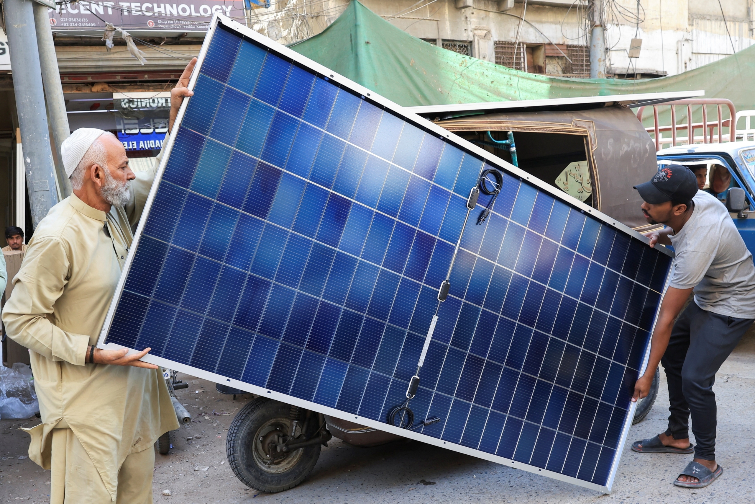 Why your solar-powered house paid K-Electric big in August