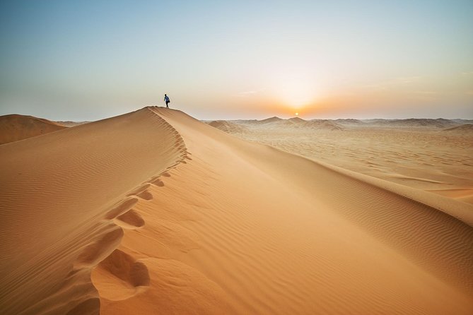 Saudi Adventurer Embarks On Epic Trek Across The Empty Quarter On Foot