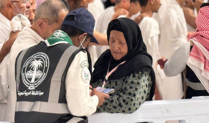 Saudi Scouts Dedicate Over 11,000 Hours to Pilgrims This Ramadan!