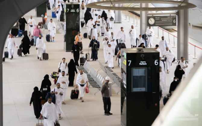 Haramain Railway Adds 400,000 Seats To Ease Pilgrim Travel During Hajj!